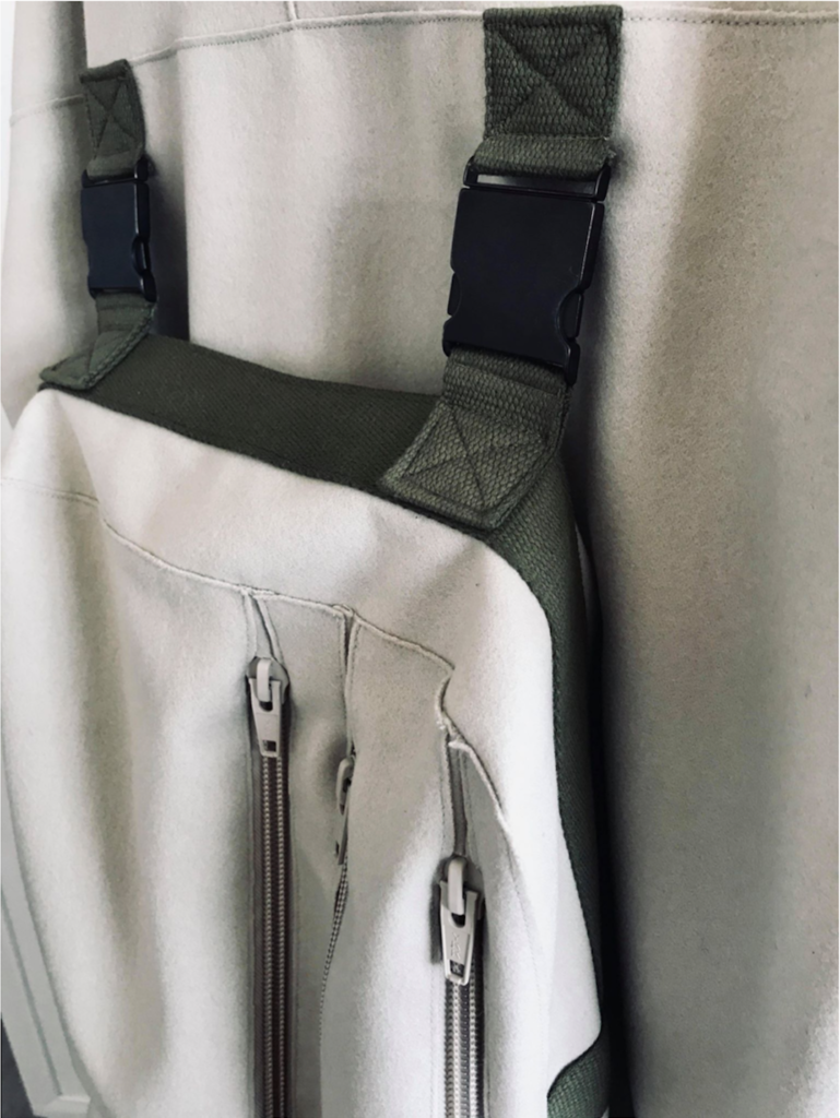 YKK Stands With Graduates and Shares Alumni Experiences YKK London